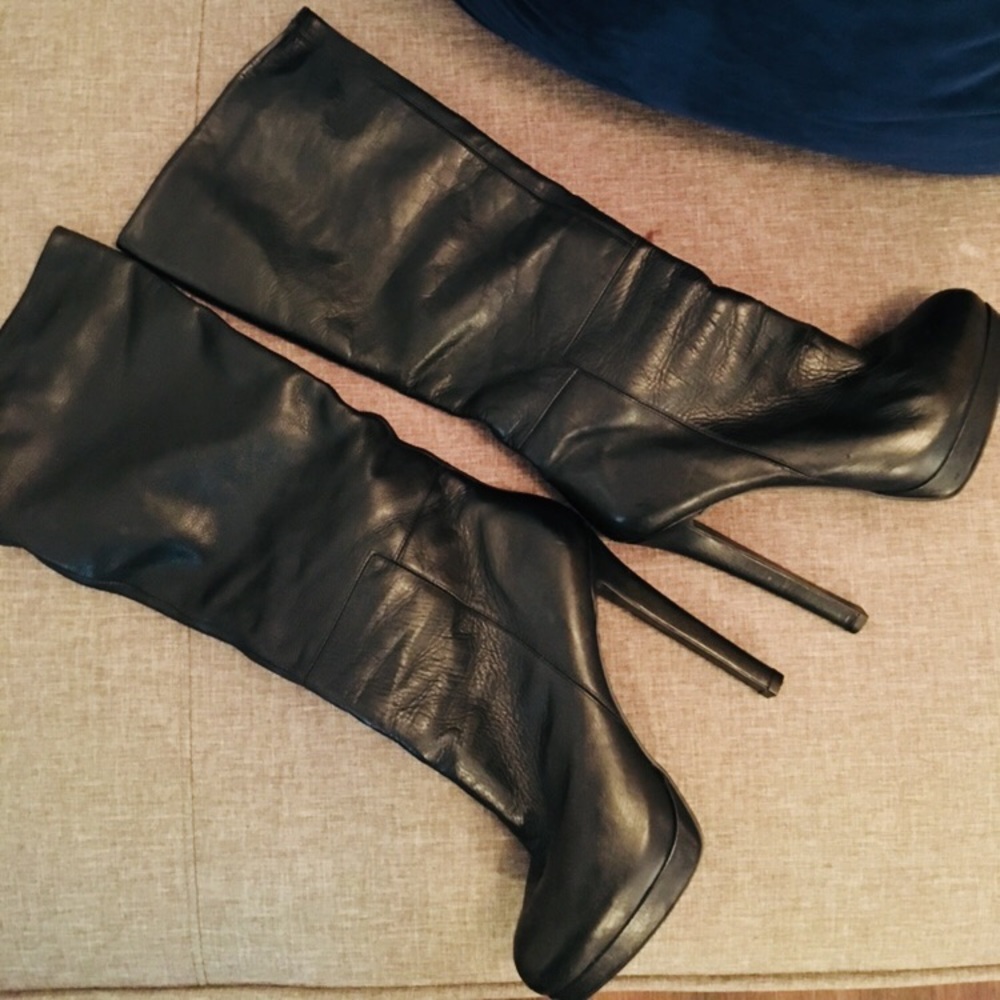 Black Knee High Leather Boots
